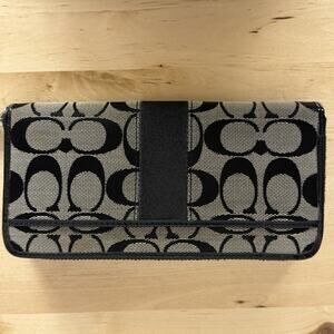 COACH Women's Signature Stripe Long Zip Around Wallet Black Tan 8" x 4" Classic